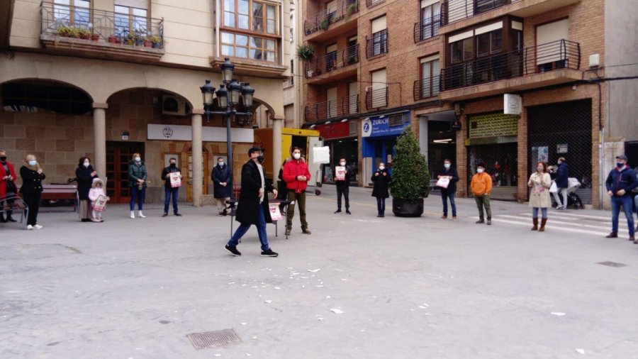 HOSTELERIA platos rotos 1