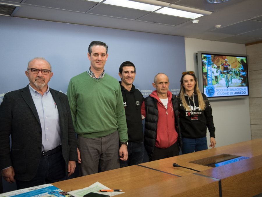 XCO INTERNACIONAL ARNEDO presentacion