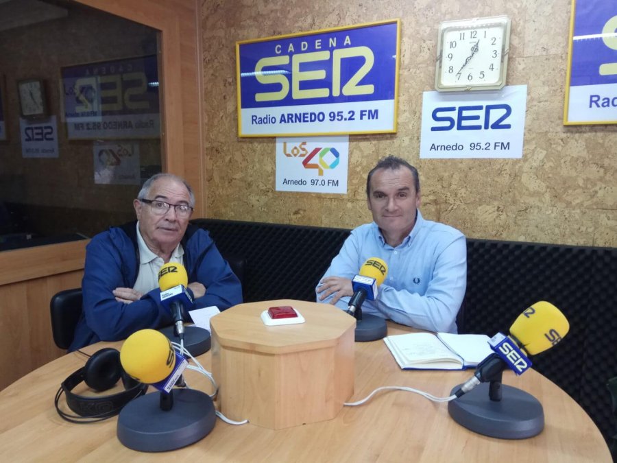PP TOÑO EGUIZABAL Y CARLOS TOMAS radio